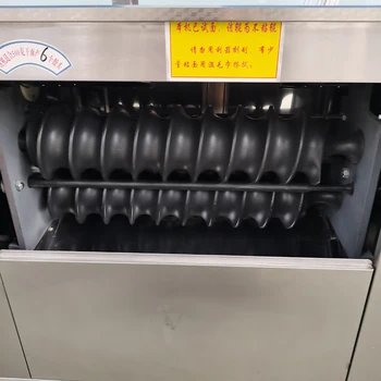  Automatikus tésztaosztó kerekítő tésztagolyó-készítő géphez Párolt kenyérsütő gép Tésztavágó gép