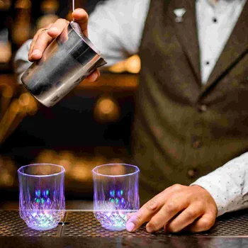 2 db LED szemüveg Party Világító Kupa LED izzó poharak Whisky bögrék