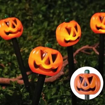 Halloween LED töklámpák hordozható földbetétek lámpa 
Öt az egyben földre szerelt lámpa Halloween kültéri dekoráció