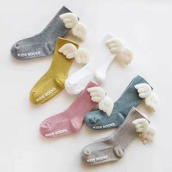 Őszi téli angyalszárnyak Gyerek zokni pamut markolat csúszásmentes csecsemő kisgyermek zokni középcsöves baba lány zokni kiegészítők újszülött