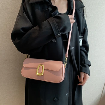 Kis csomag női divat retro széles vállöv egyvállas 2023 új, sokoldalú négyzet alakú táska textúra Messenger