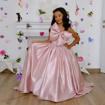 Rózsaszín hercegnő ruha Szatén masni puffadt elsőáldozási ruha Virág lány ruhák esküvői gyermekek számára Lányok elsőáldozási ruhája