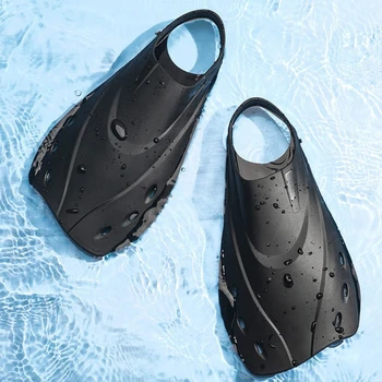 2x légzőcső uszonyok, úszóbékalábok Snorkeling felszerelés Kör Úszás Rövid búvárkodás Utazási méret Állítható csatok Nyitott sarok