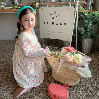 Kislányok ruhája alkalmi kockás ruhák 2023 nyarán Új koreai pamutvászon lányok hercegnő ruha Nagy lehajtható galléros ruha